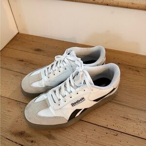 Reebok White & Gray Low-Top Sneakers with Black Accents
